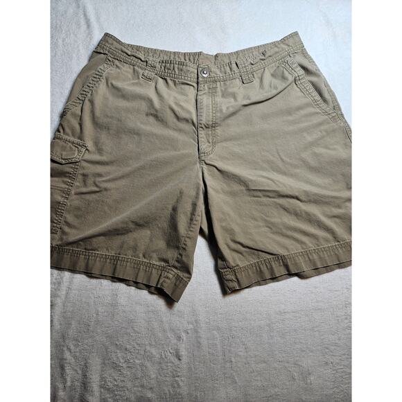 Other - Columbia Sportswear Cargo Shorts Men's Size 38 Color Beige Outdoor Lightweight
